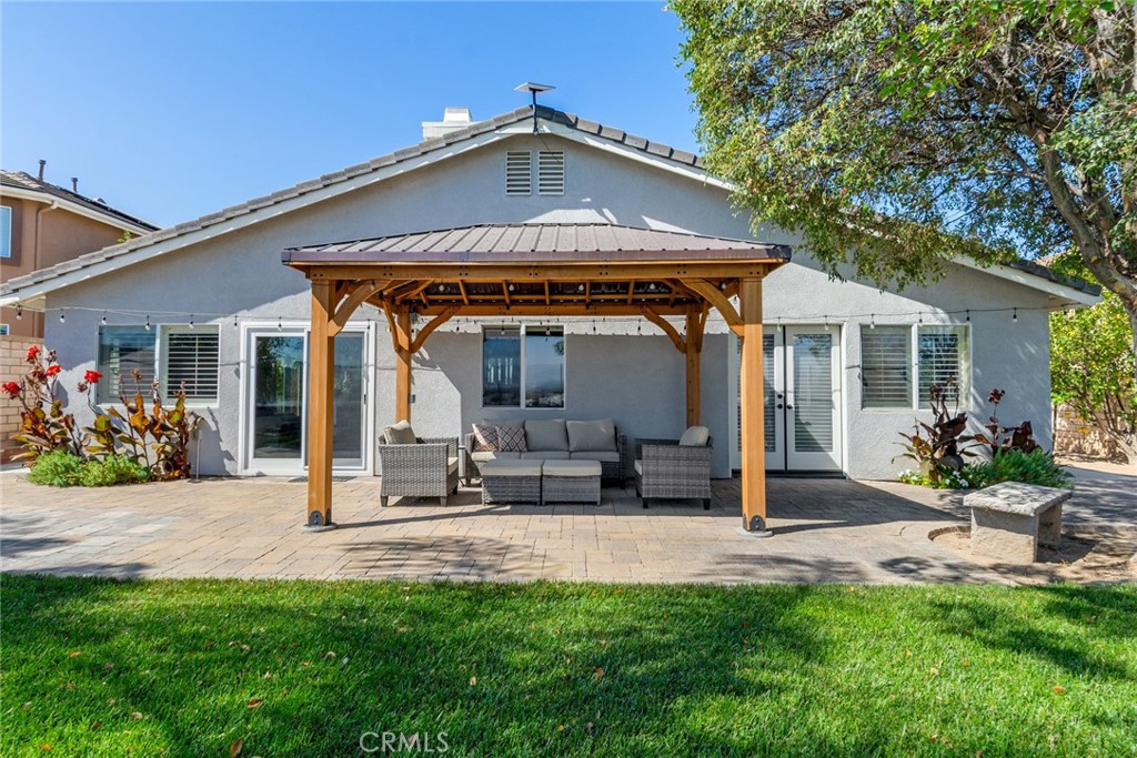 main property photo 30