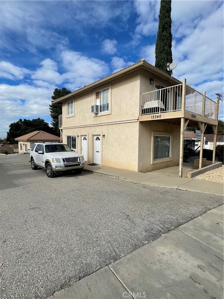 main property photo 12