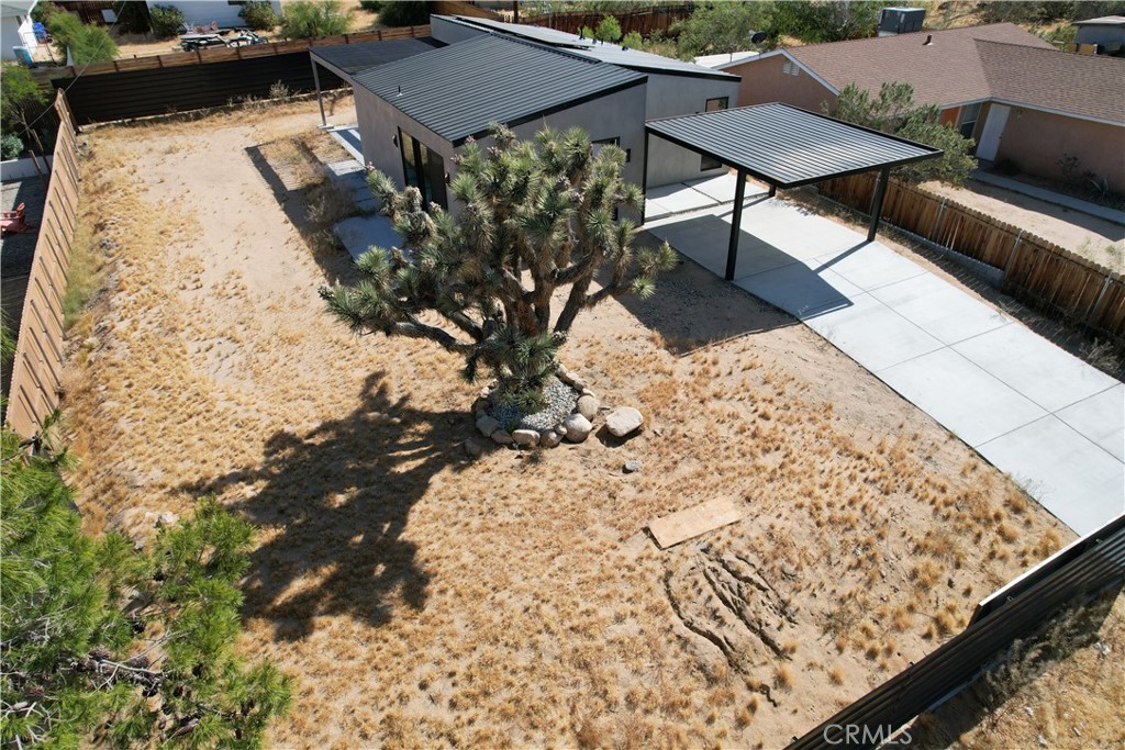 main property photo 26