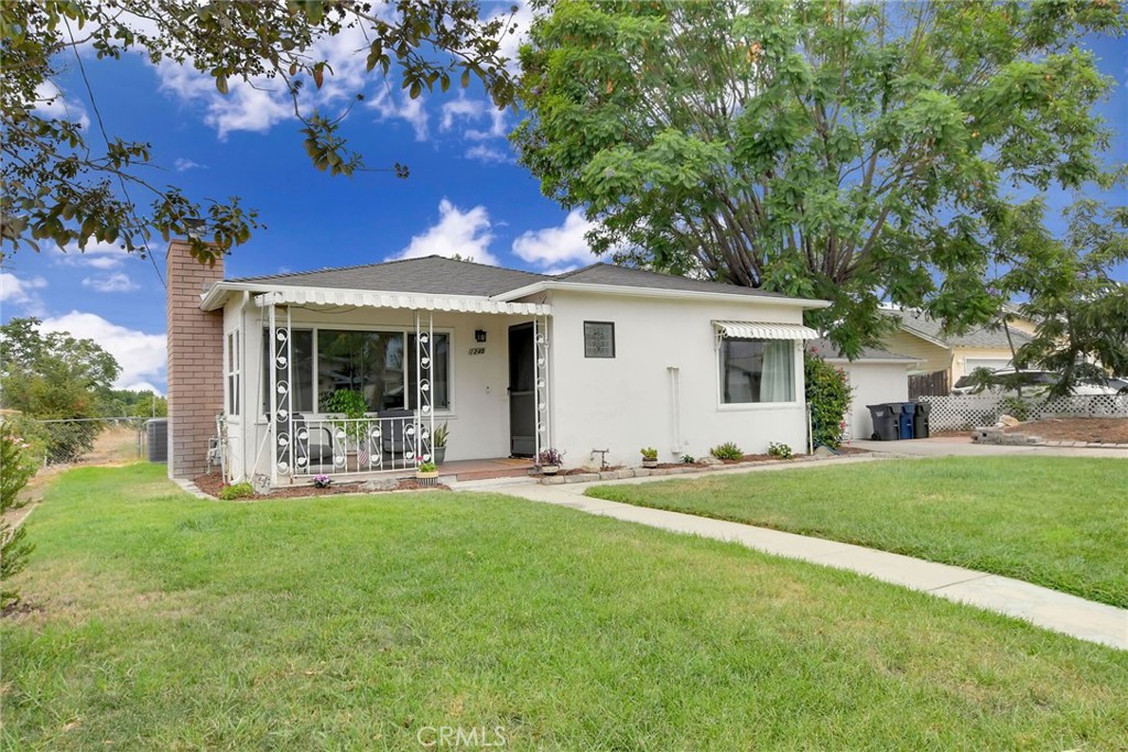 main property photo 1