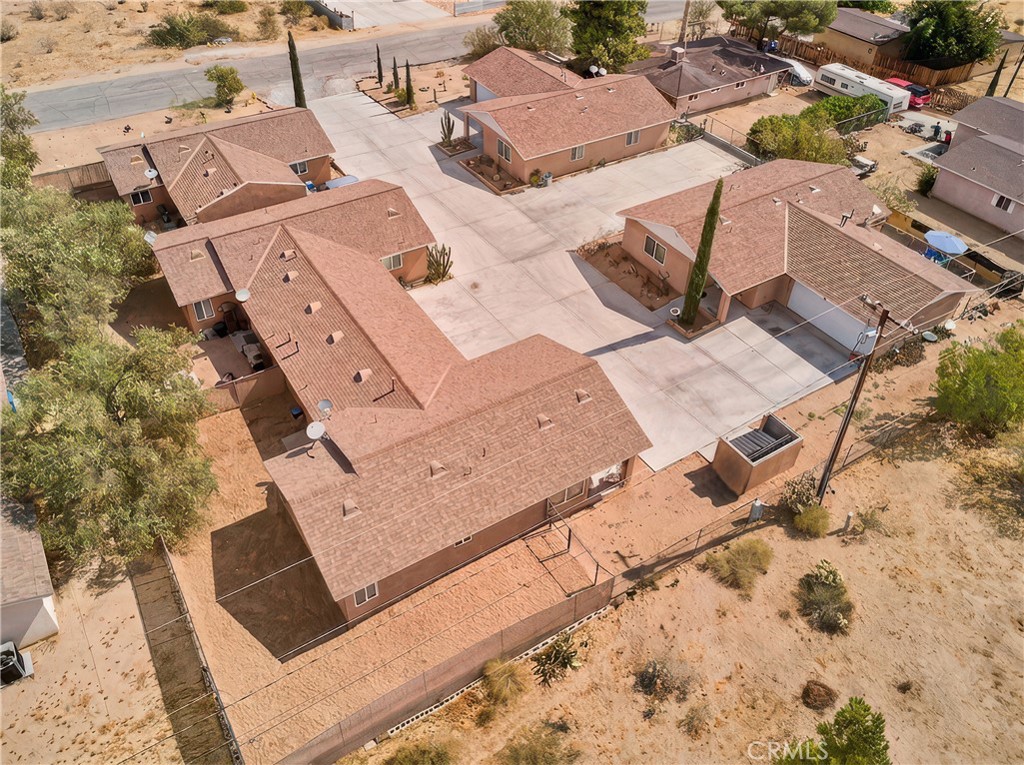main property photo 23
