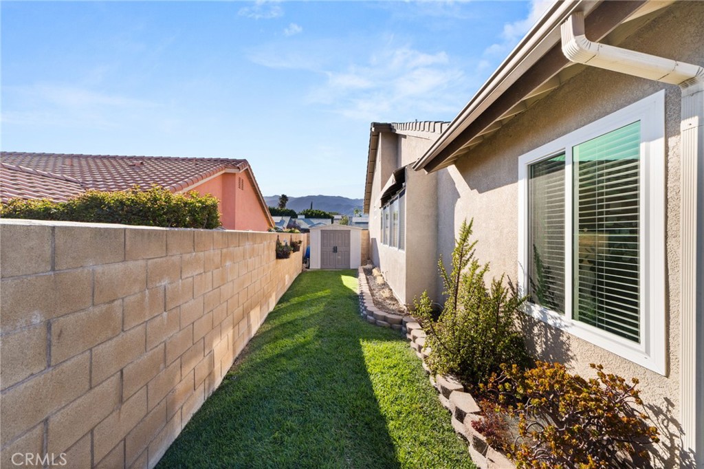 main property photo 32