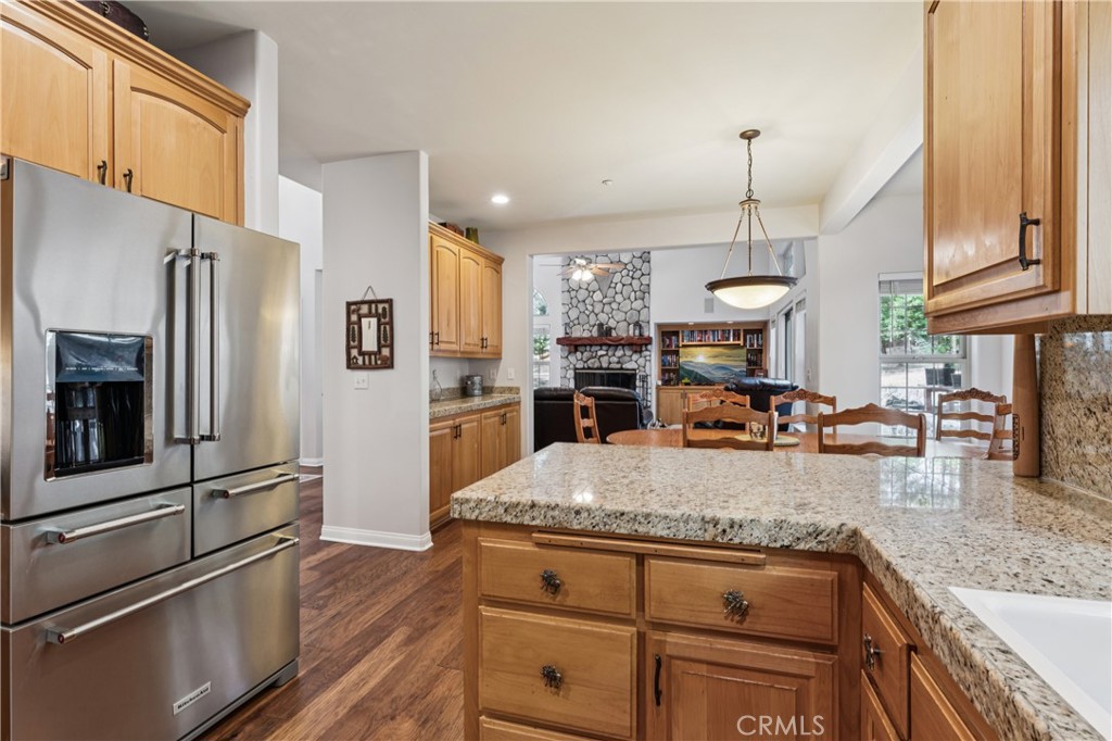 main property photo 14