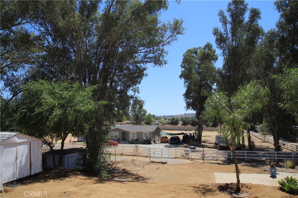 main property photo 16