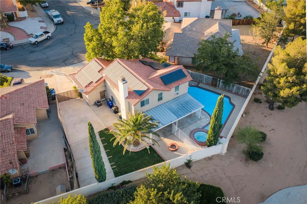 main property photo 41