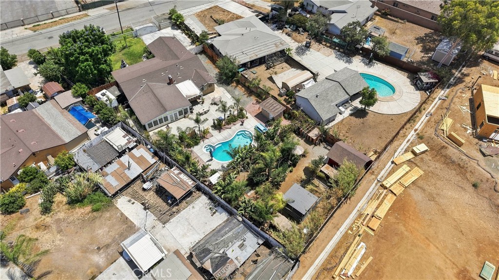 main property photo 57