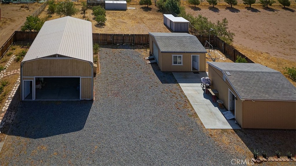 main property photo 35