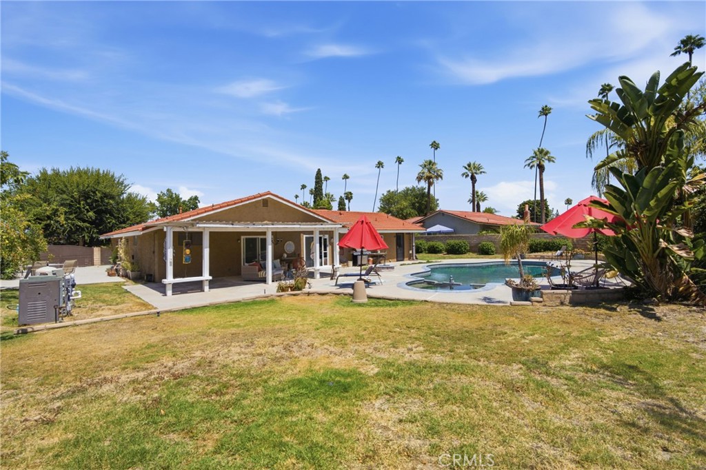 main property photo 47