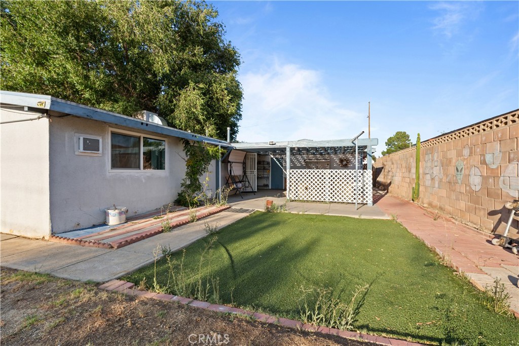 main property photo 19