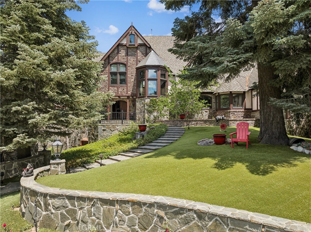 main property photo 4