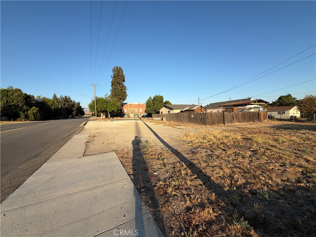 main property photo 12
