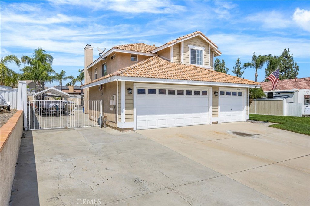 main property photo 40