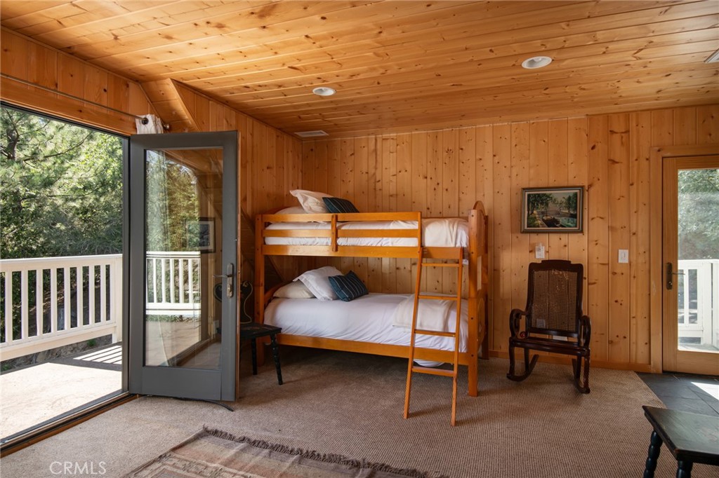 main property photo 50
