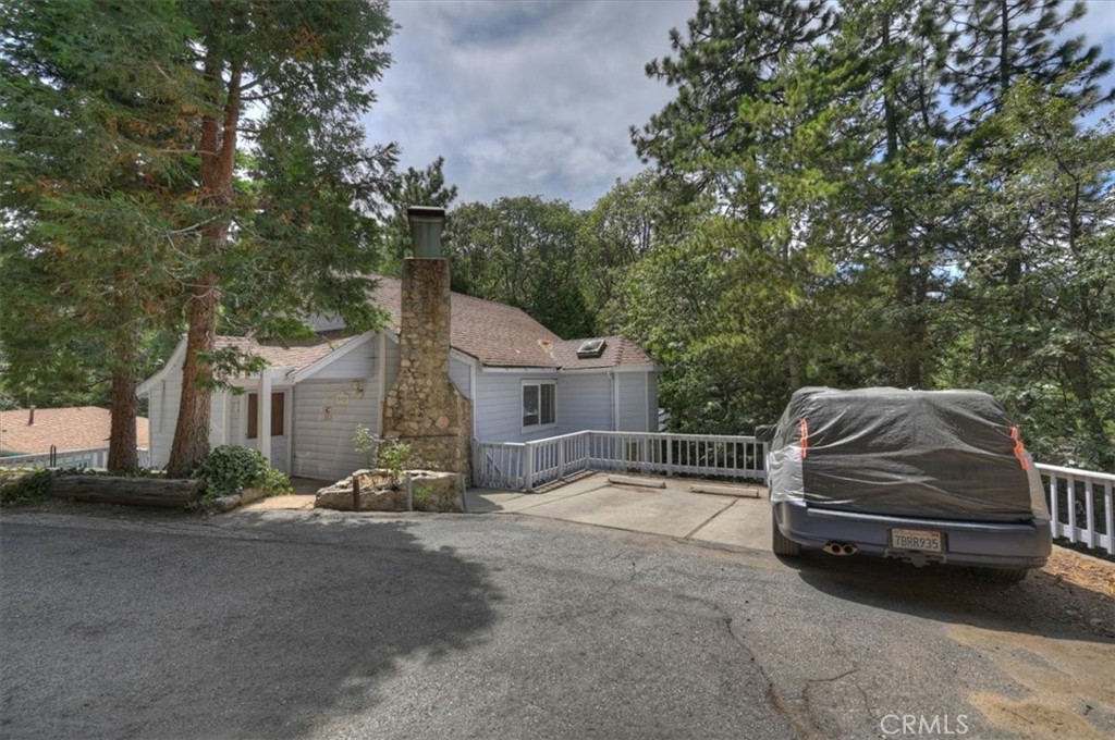 main property photo 33