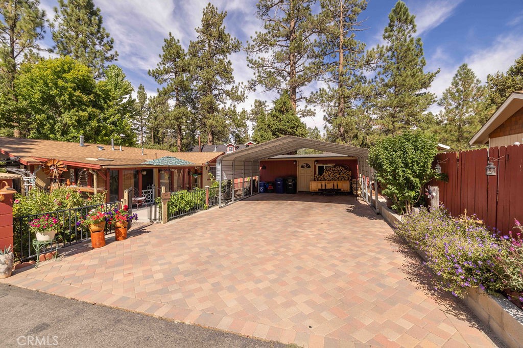 main property photo 31