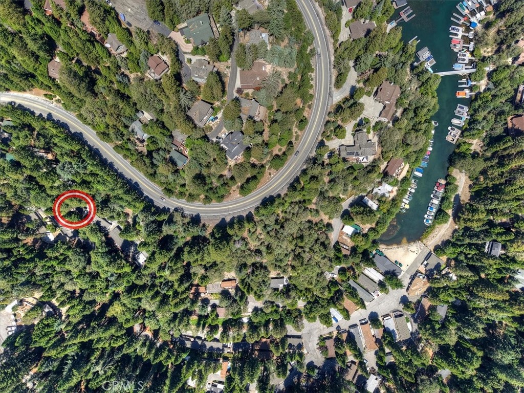 main property photo 28