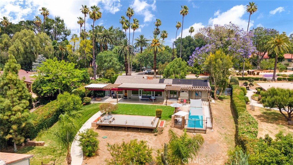 main property photo 49