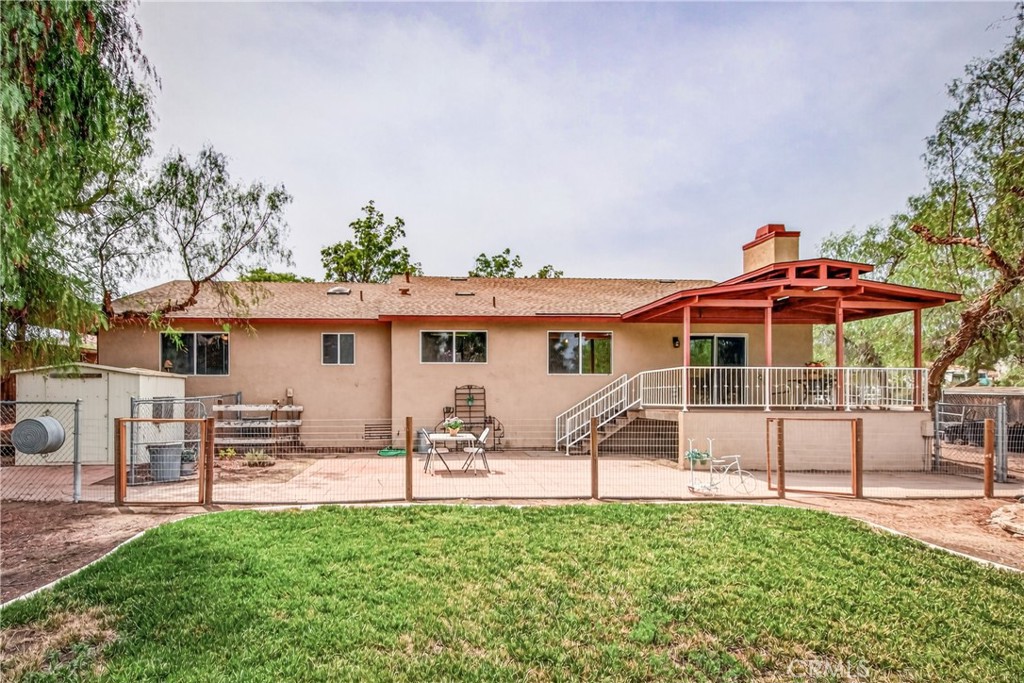 main property photo 23