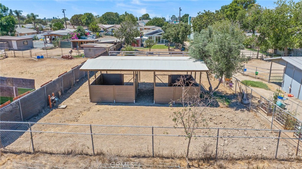 main property photo 43