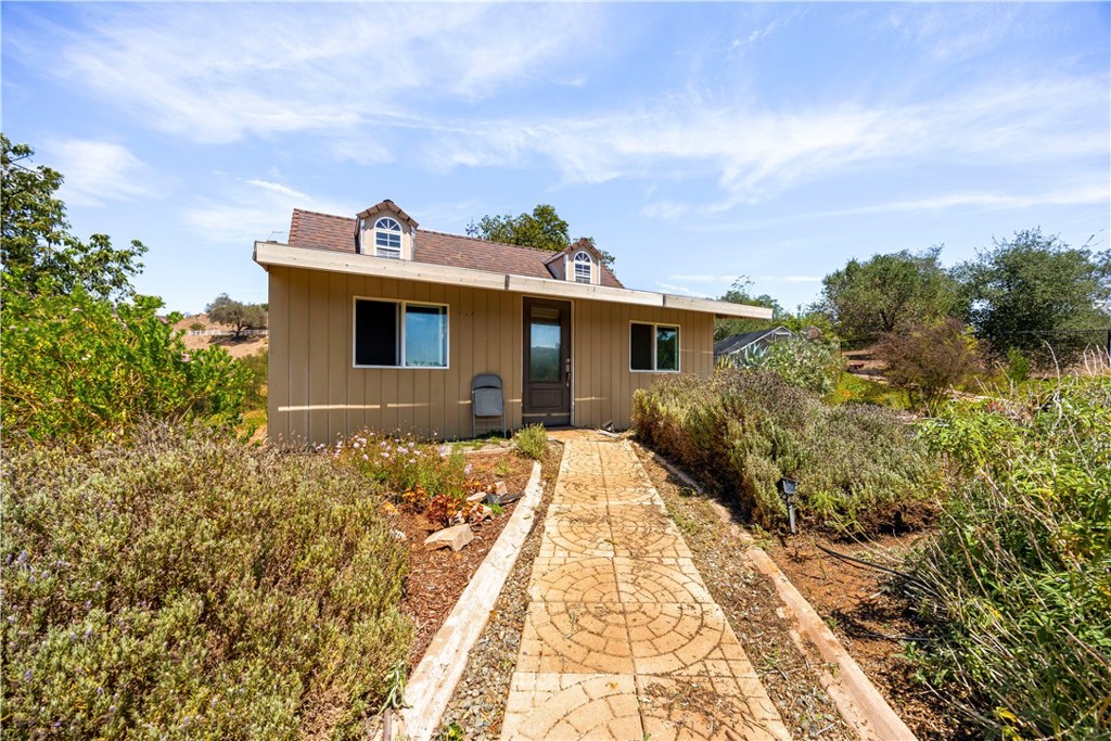 main property photo 54