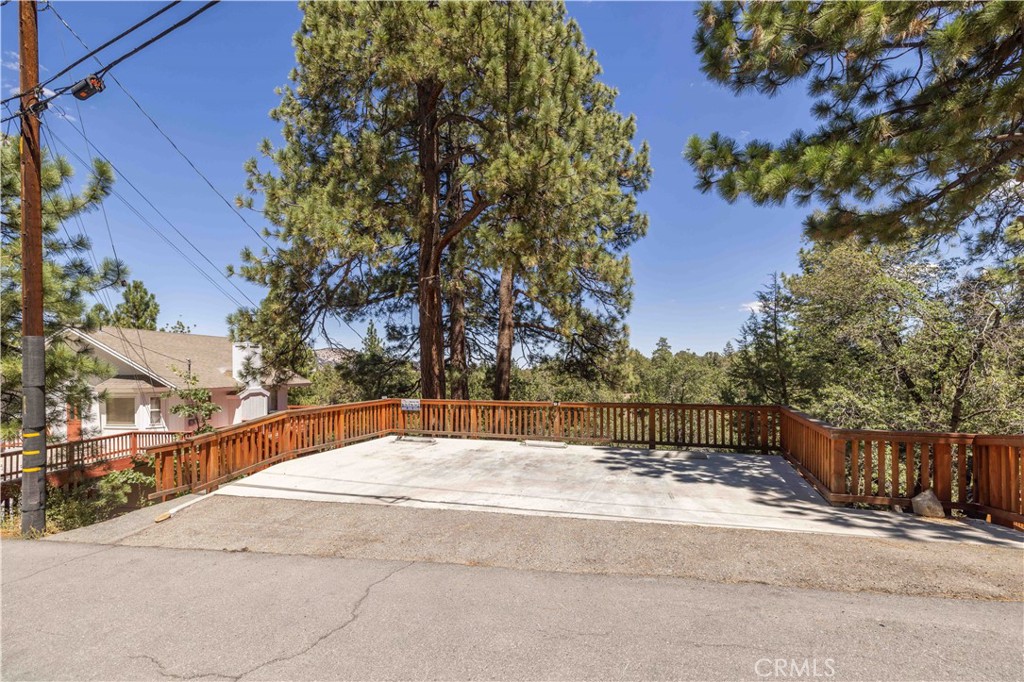 main property photo 18