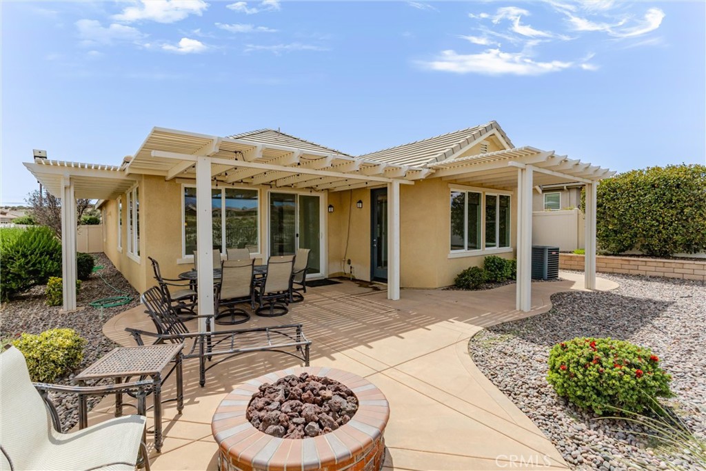 main property photo 10