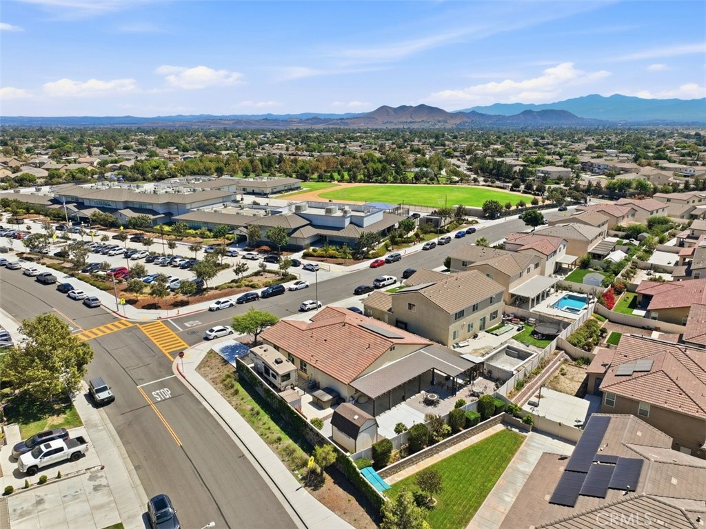 main property photo 45