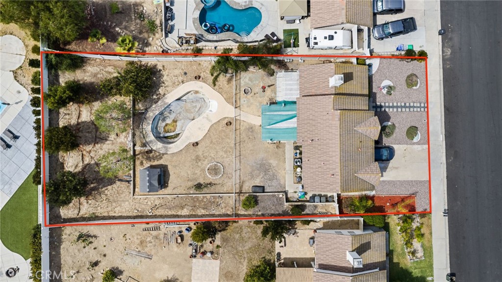 main property photo 23