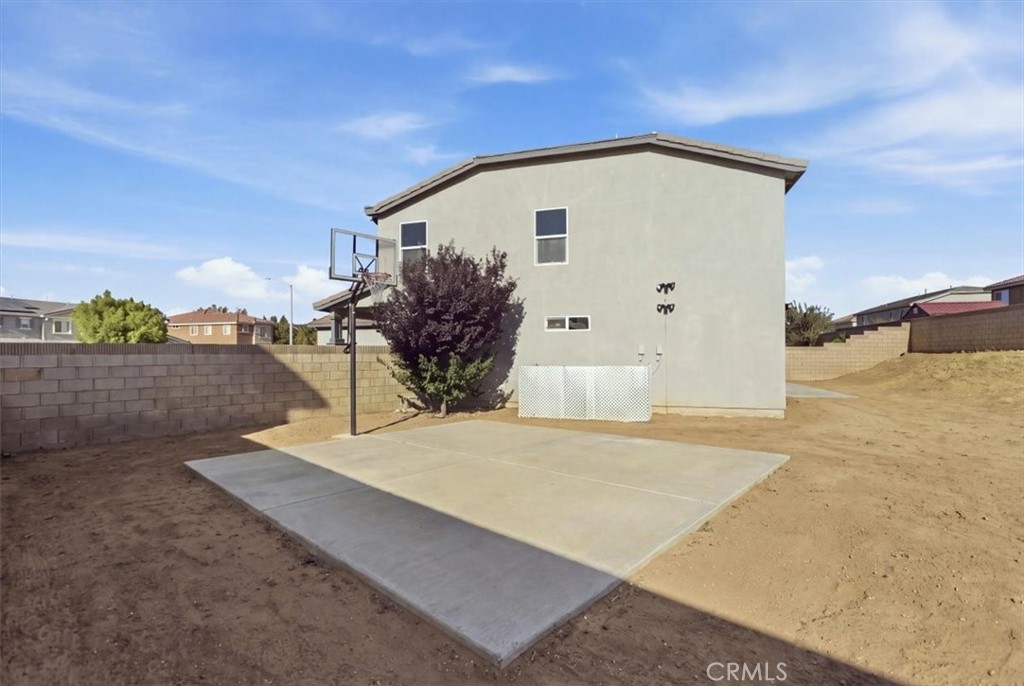 main property photo 39