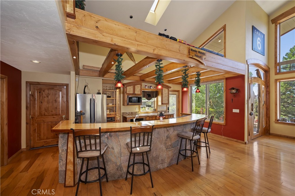 main property photo 25