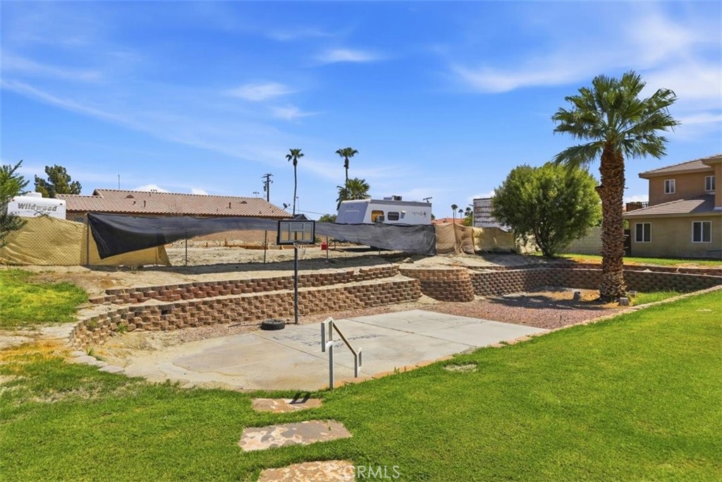 main property photo 59
