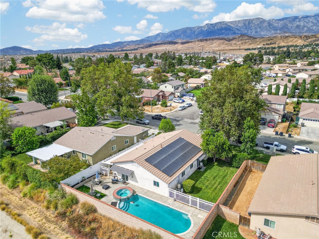 main property photo 43