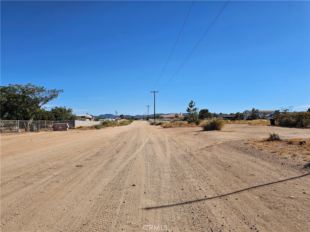 main property photo 6