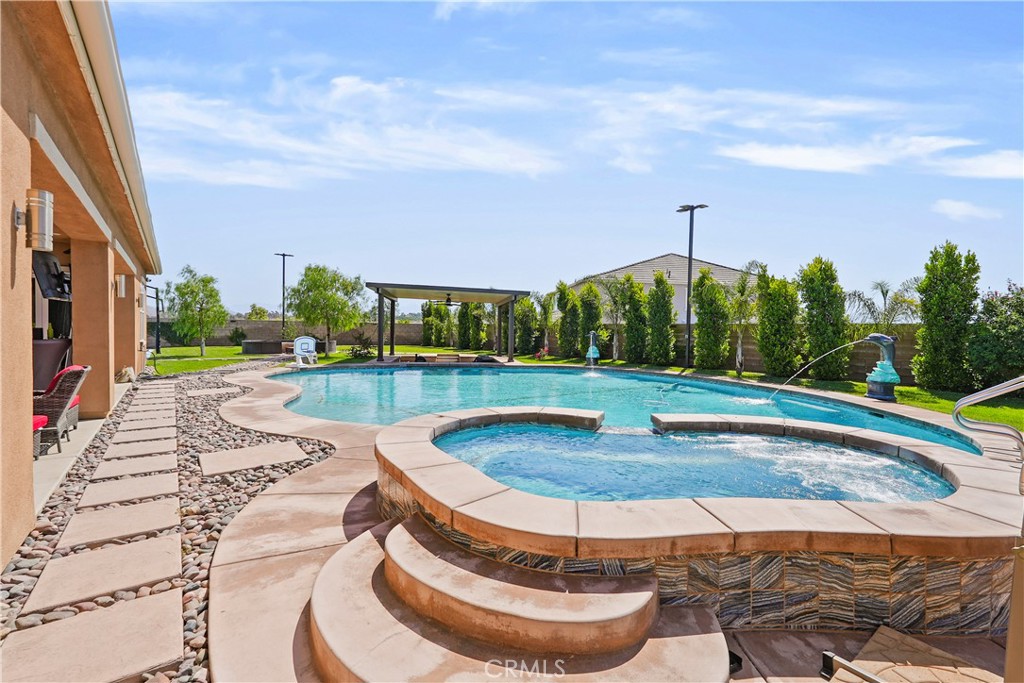 main property photo 65