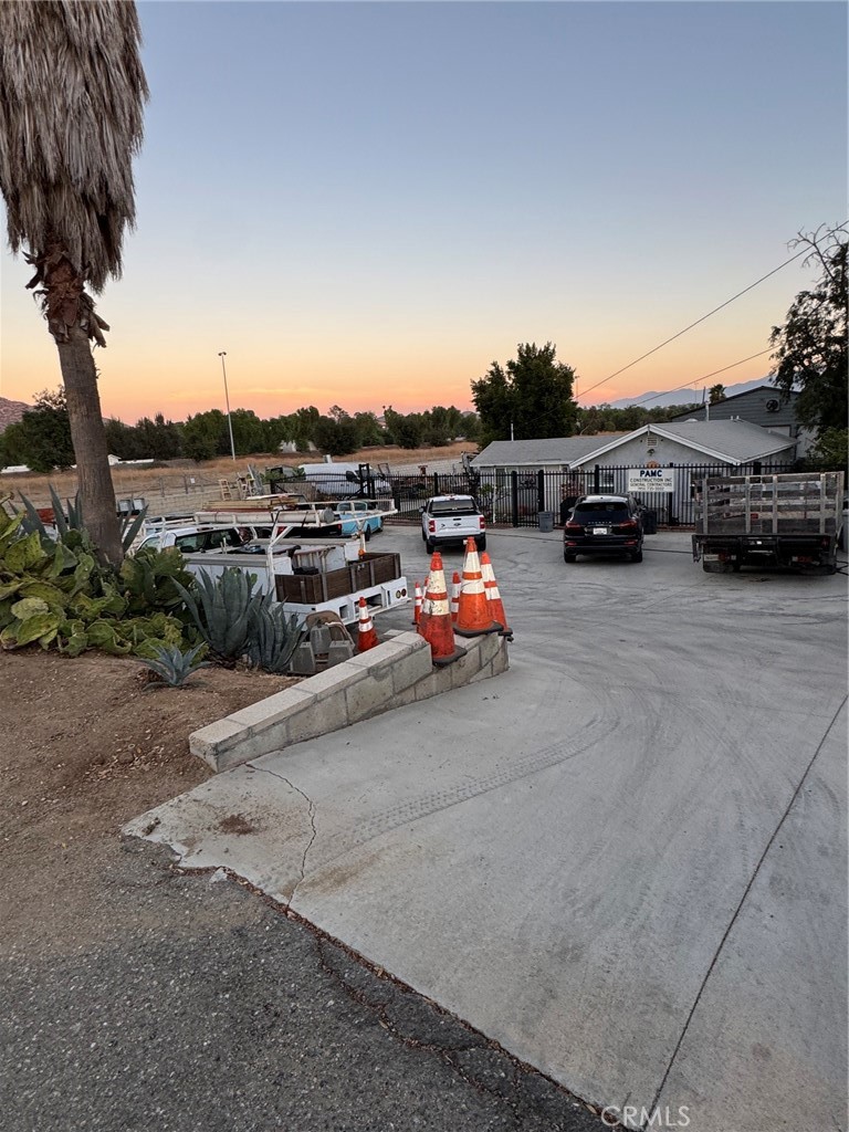 main property photo 5