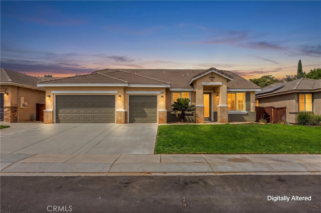 main property photo 20