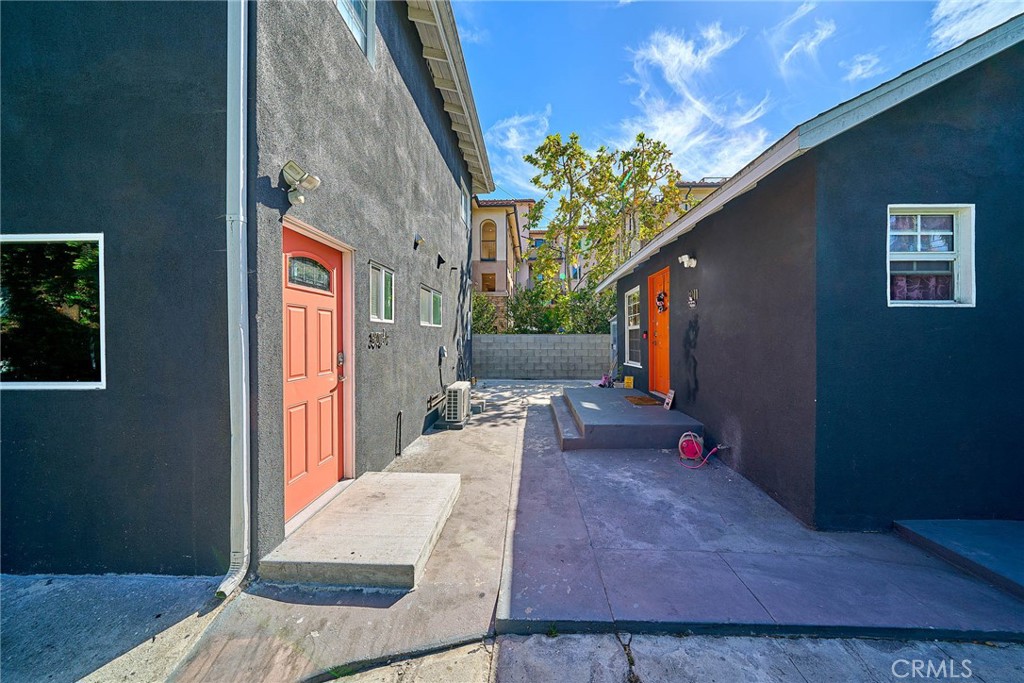 main property photo 12