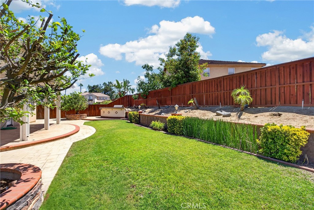 main property photo 49