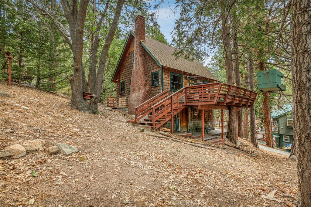 main property photo 41