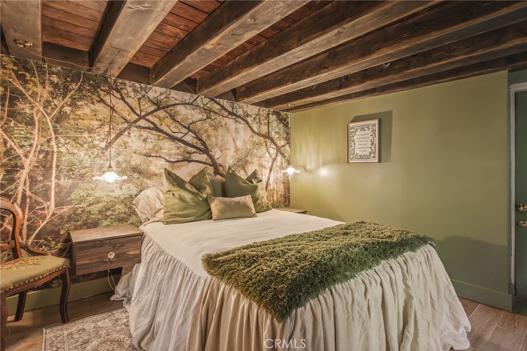 main property photo 50