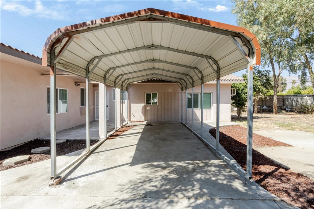 main property photo 37