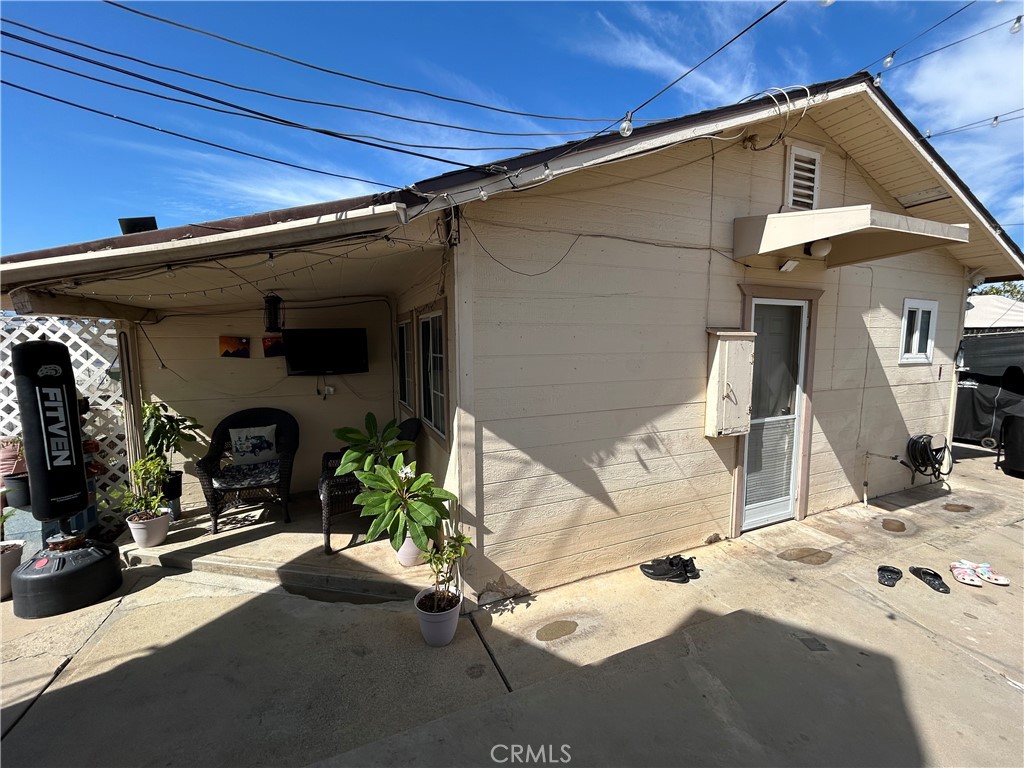 main property photo 29