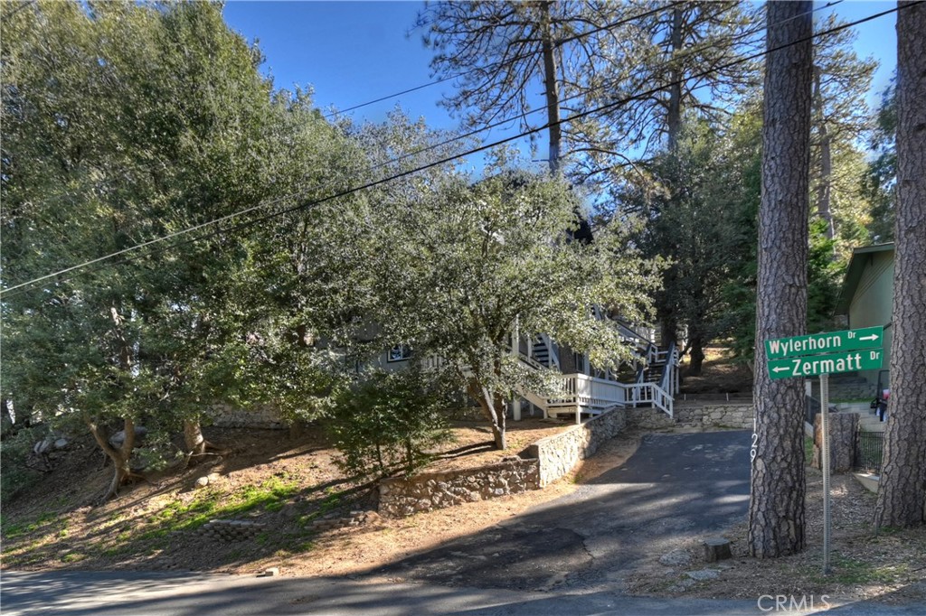 main property photo 26