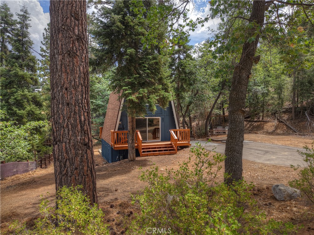 main property photo 23