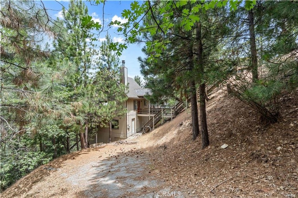 main property photo 5