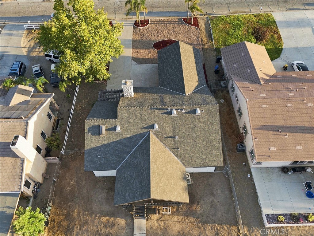 main property photo 44