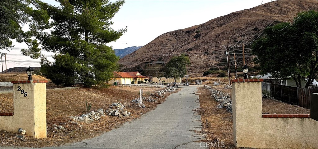 main property photo 12