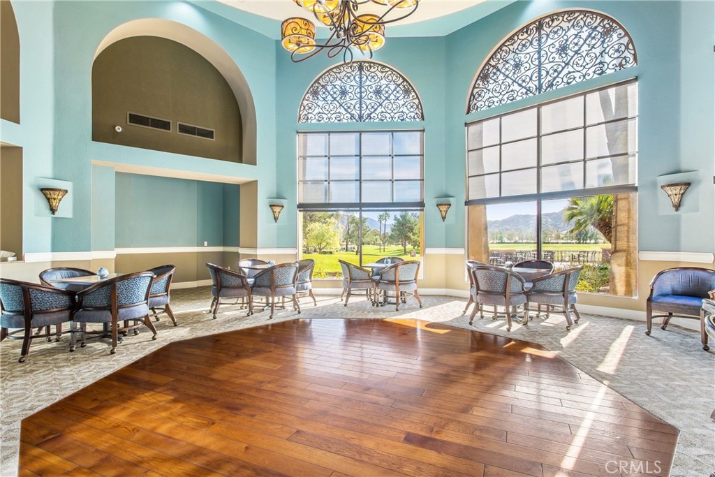 main property photo 25