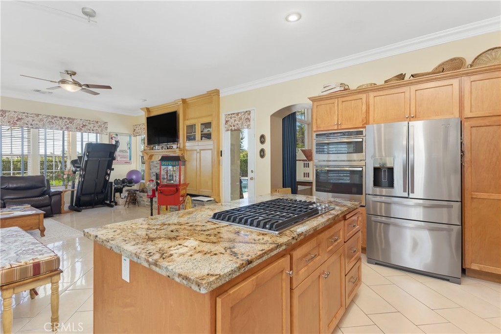 main property photo 16
