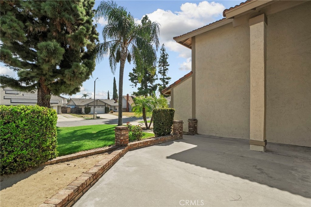 main property photo 51